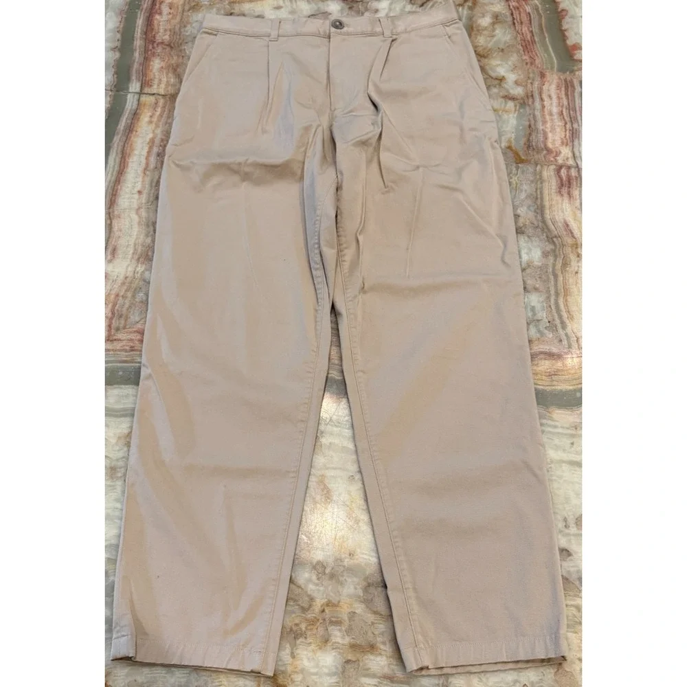 COS Mens Pleated Front Chino Pants Classic Khaki Beige Tapered Leg Size 32R